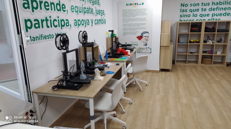 REDEX colabora con la Red Circular Fab de la Diputación de Cáceres. Nuevos espacios de emprendimiento e innovación abiertos a la población para que puedan inventar su empleo y forma de ganarse la vida.
